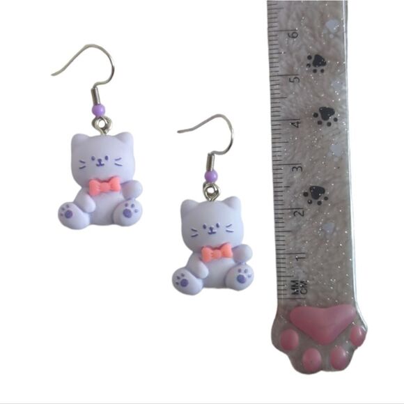 Cartoon Kitty Cat Clay Dangle Hook Earrings - Picture 2 of 5